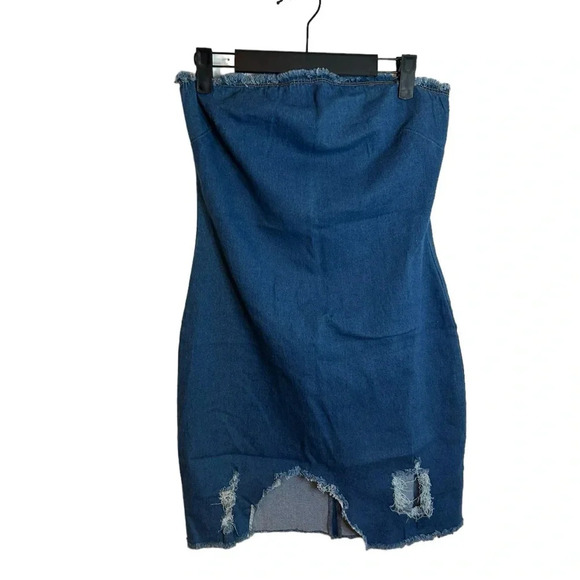 BETTER BE DISTRESSED DENIM STRAPLESS DRESS - Picture 2 of 5